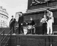 Trafalgar Square 1966