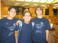 Lenas son is on the right with David in the middle and Nabeel who
is Palestinian. Israeli and Palestinian brothers together.